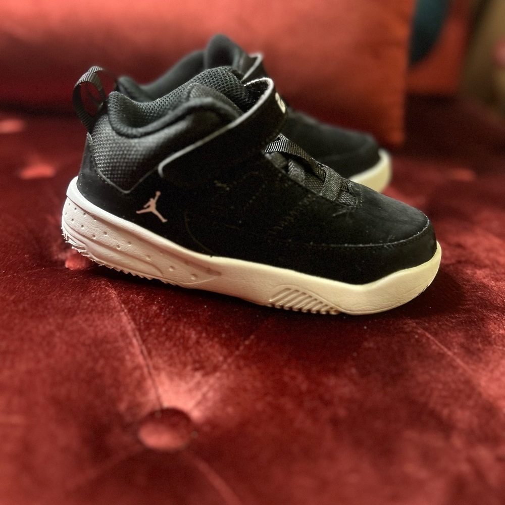 10c Jordan Max Aura 3